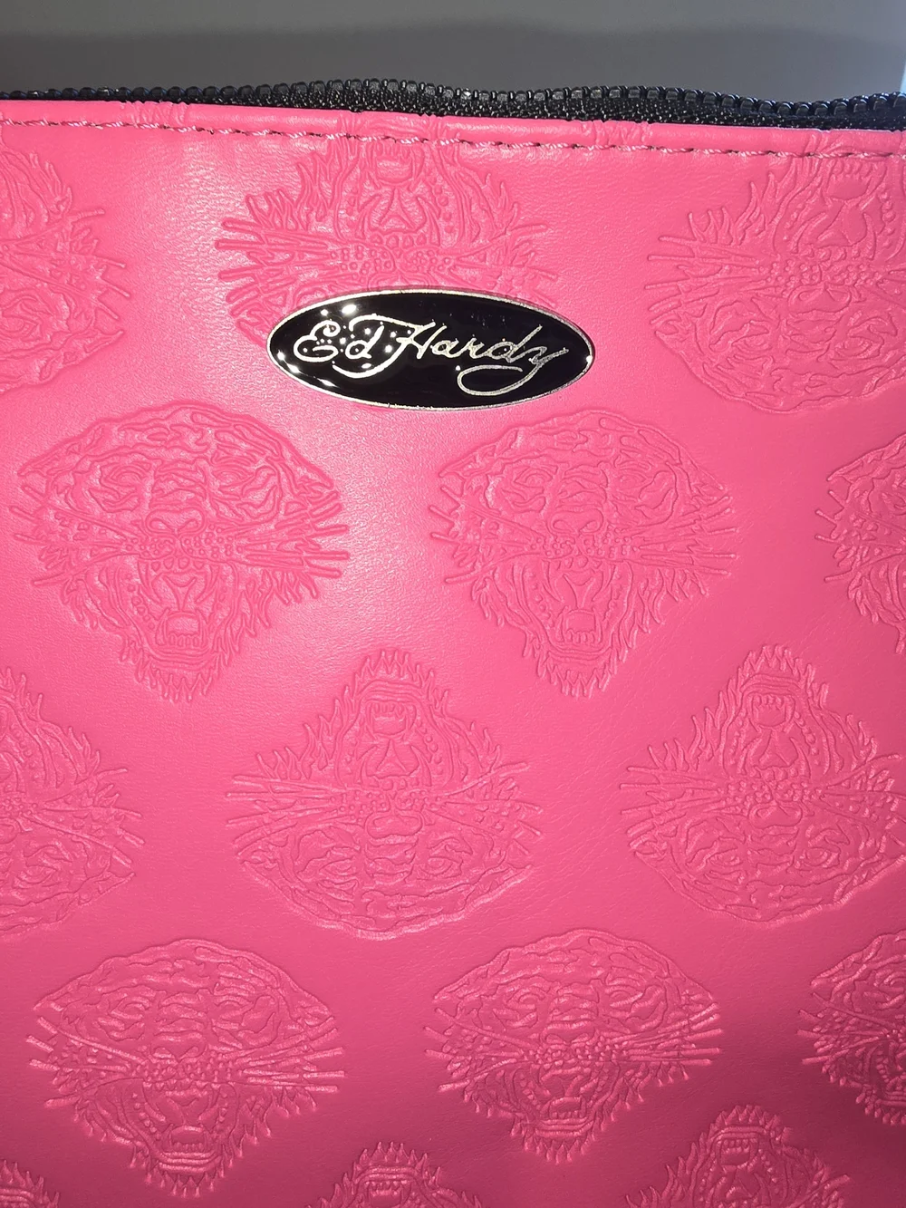 Ed Hardy Hot Pink 💖 Embossed Cosmetic Pouch, New With Tags!